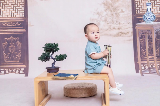 湘潭四个月宝宝可以坐着吗 湘潭四个月宝宝可以坐着吗